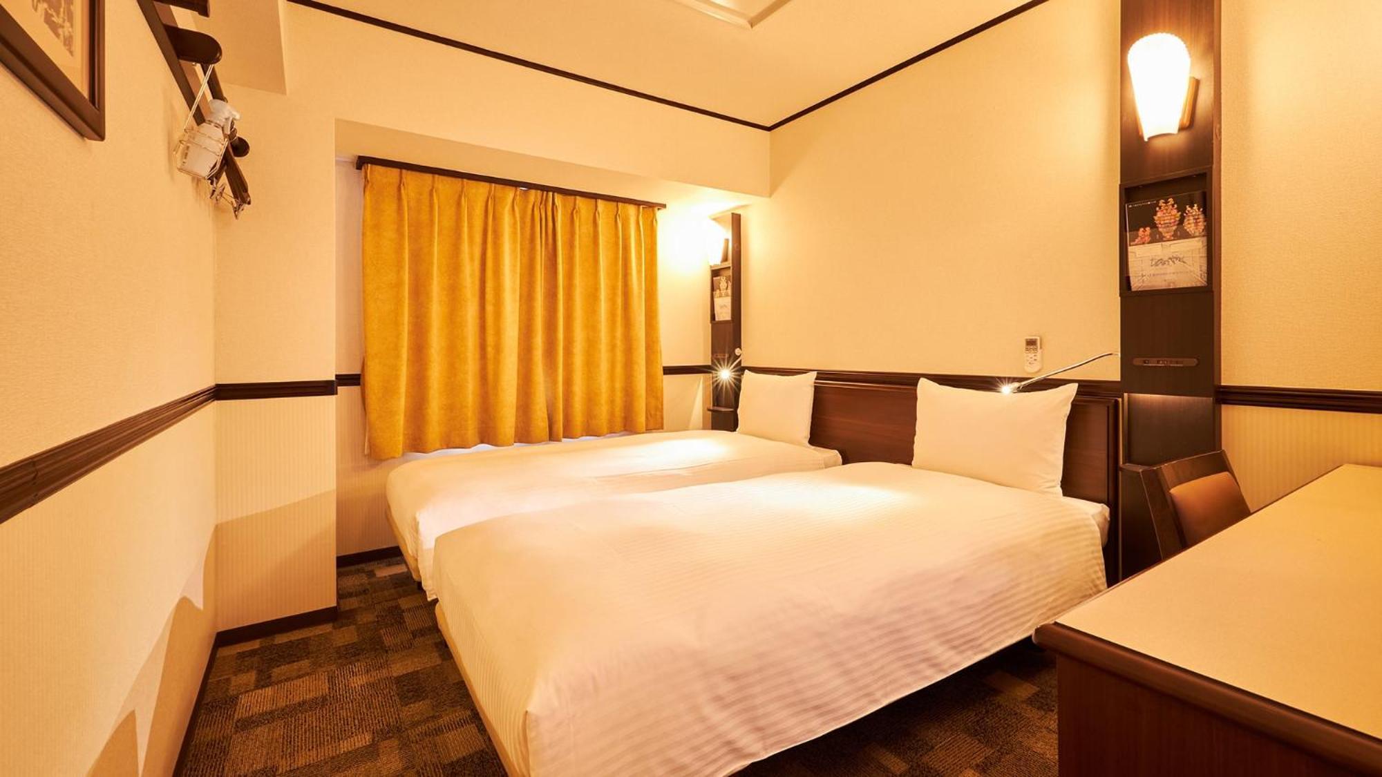 Toyoko Inn Osaka Tsuruhashi Ekimae Стая снимка