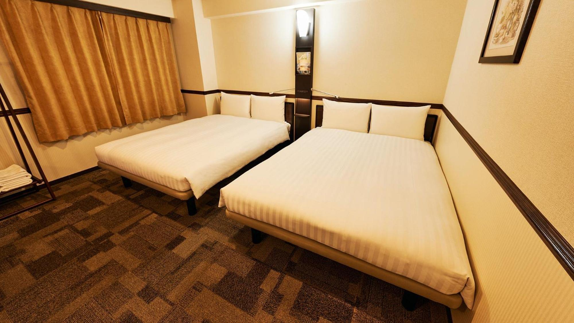 Toyoko Inn Osaka Tsuruhashi Ekimae Стая снимка
