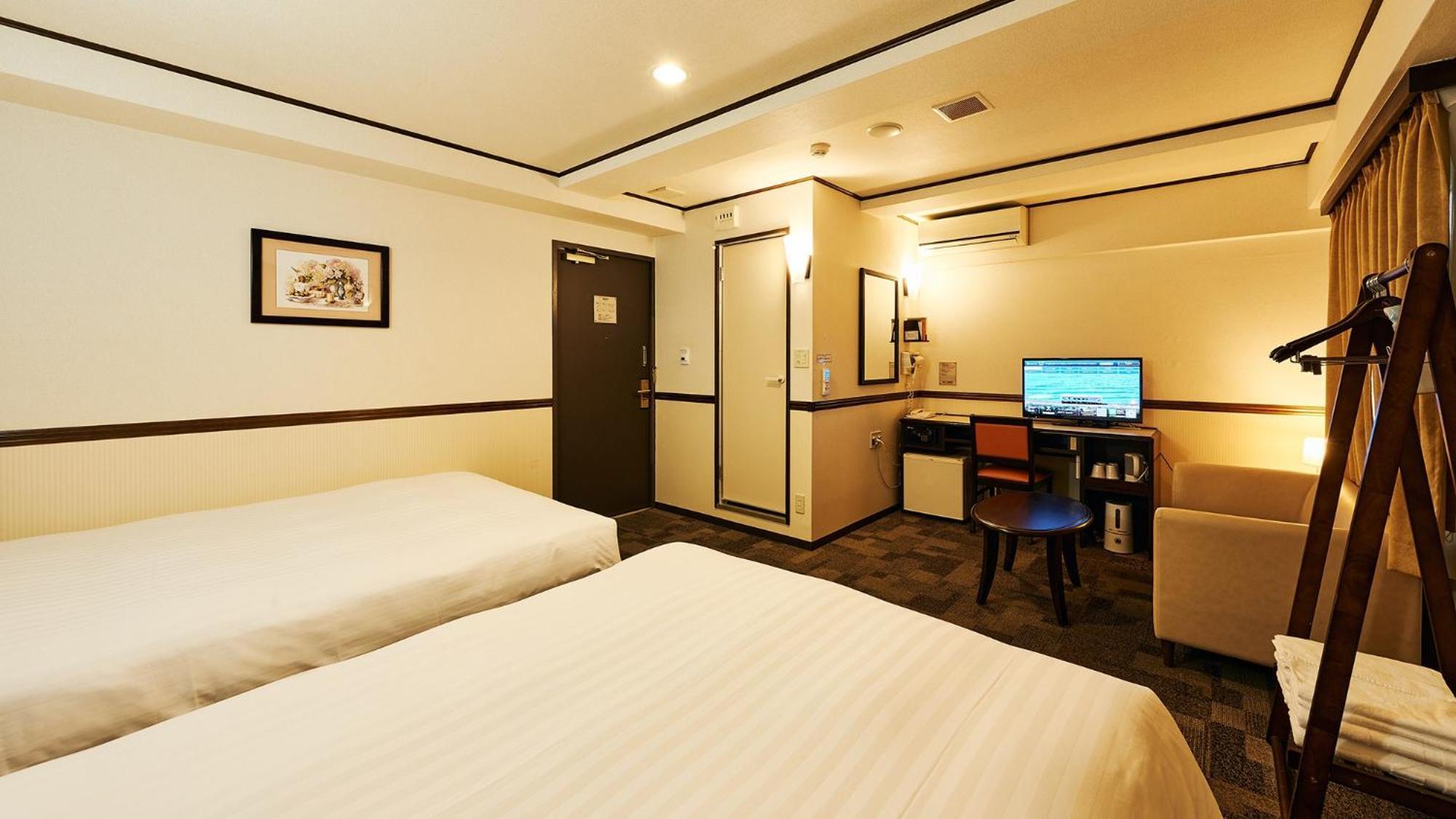 Toyoko Inn Osaka Tsuruhashi Ekimae Стая снимка