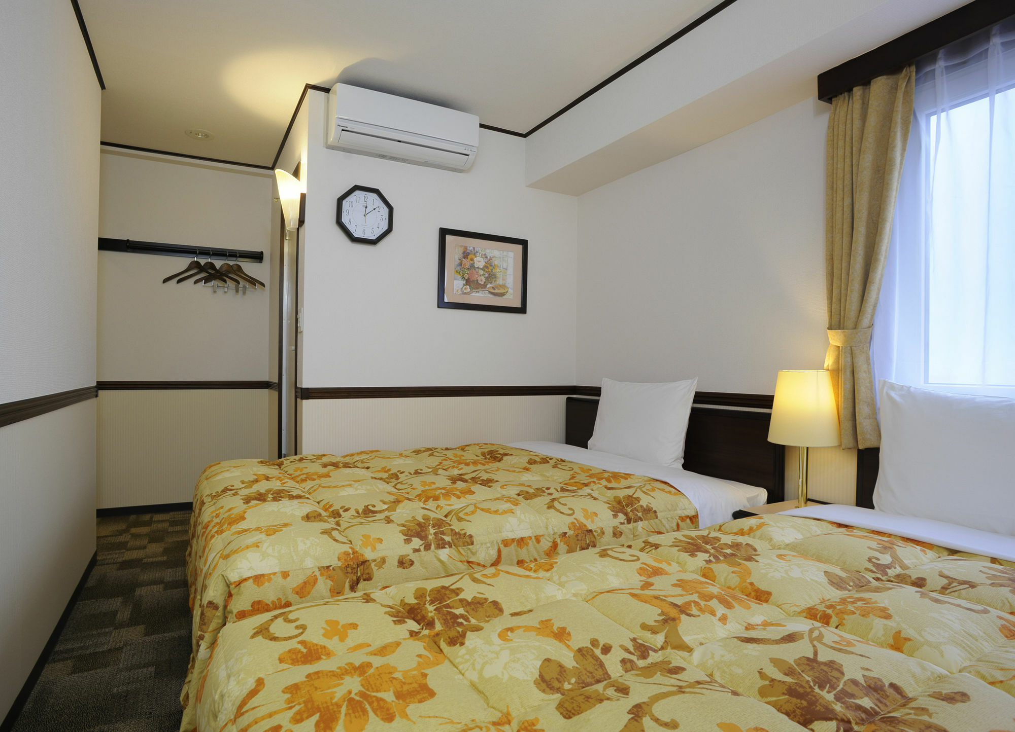 Toyoko Inn Osaka Tsuruhashi Ekimae Екстериор снимка